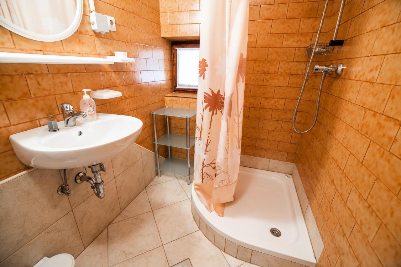 Farm Stay Zagar Mozirje Rum bild