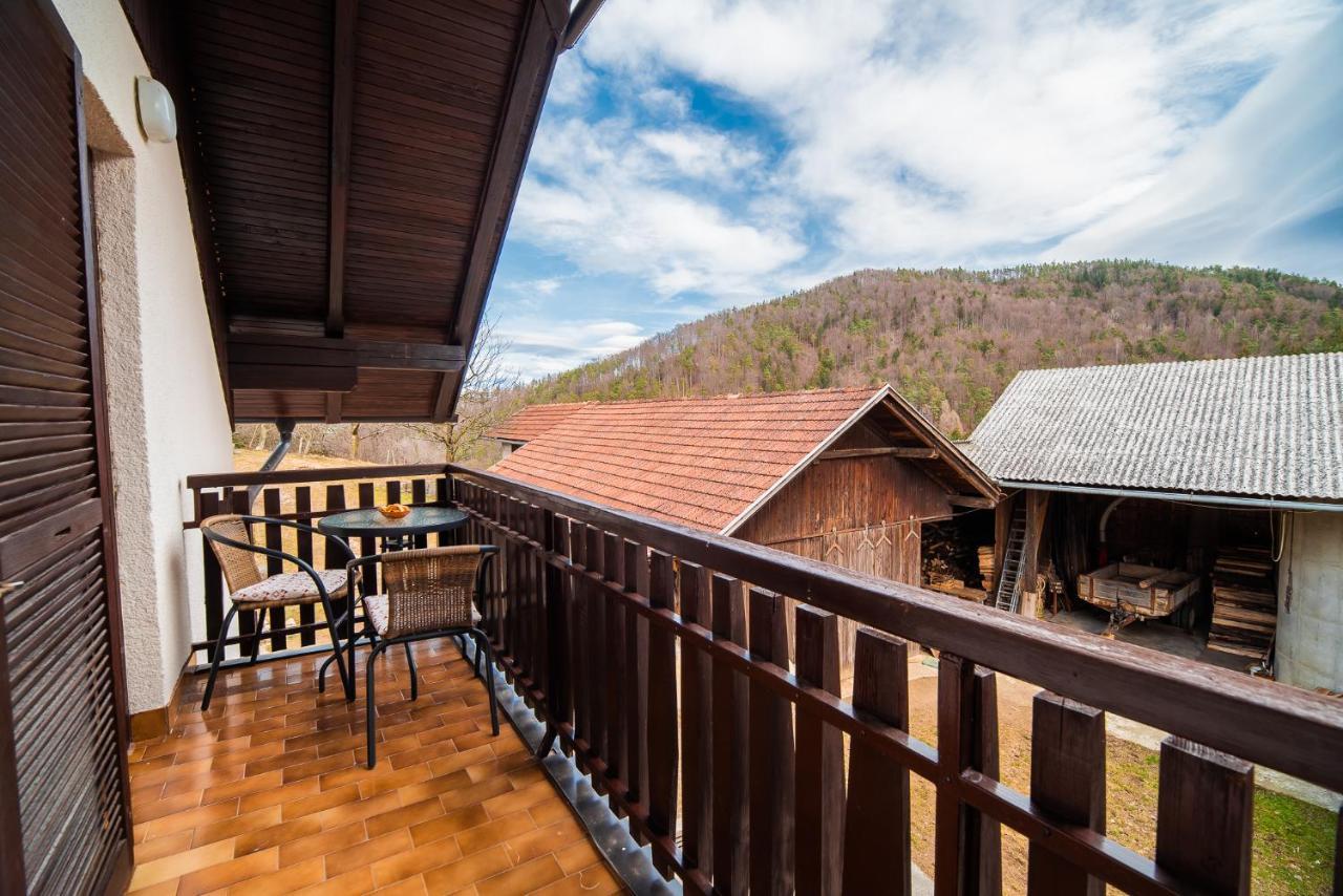 Farm Stay Zagar Mozirje Exteriör bild